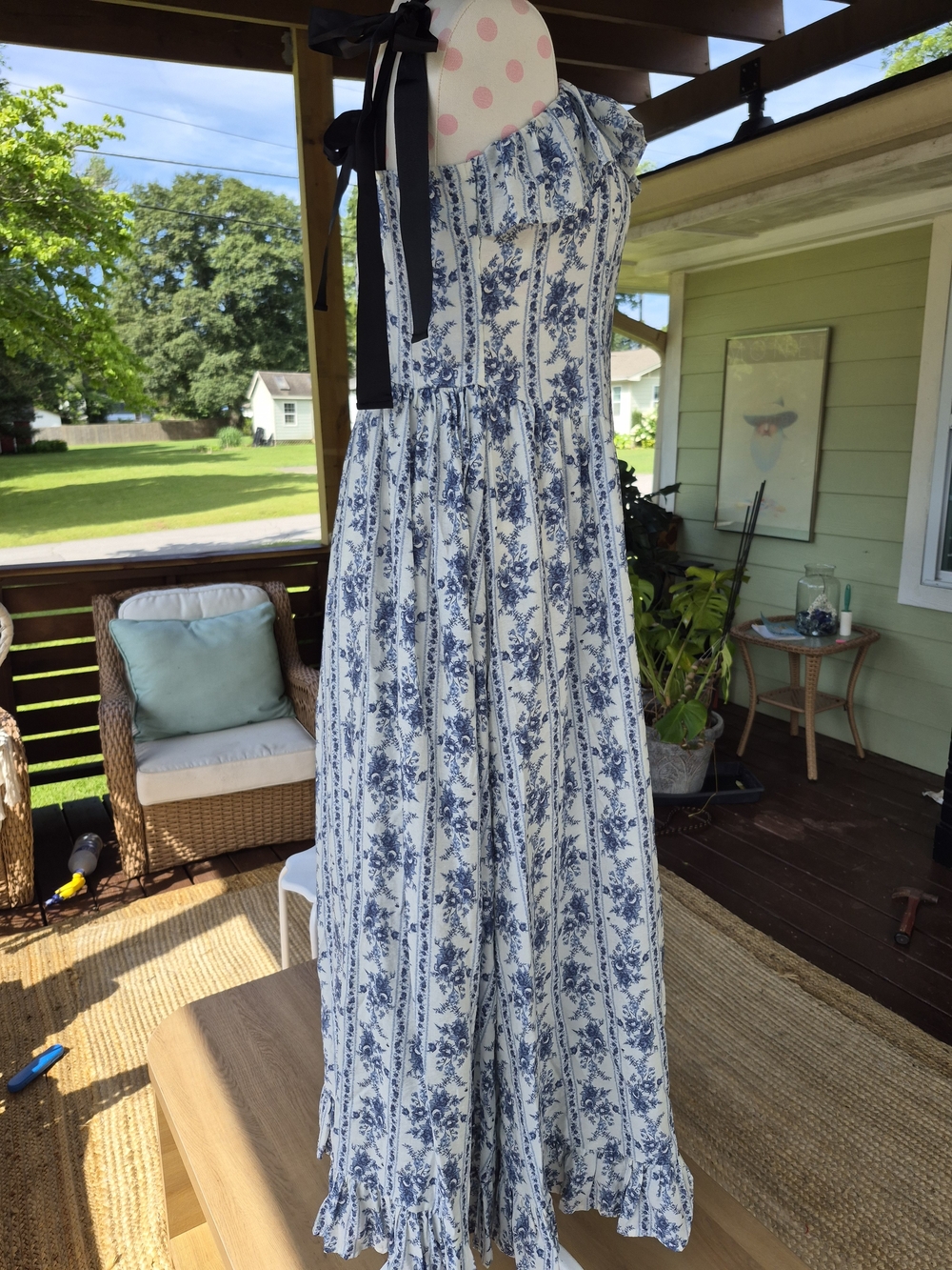 Blu Pepper tie strap Maxi Blue Vertical Ditsy Floral Stripe dress L - Picture 6 of 12